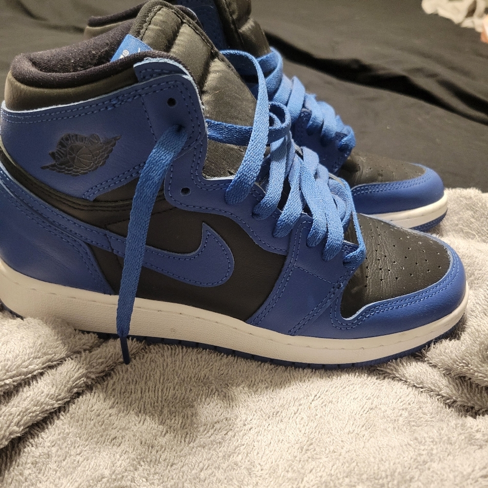 Jordan Marina Sneakers!!